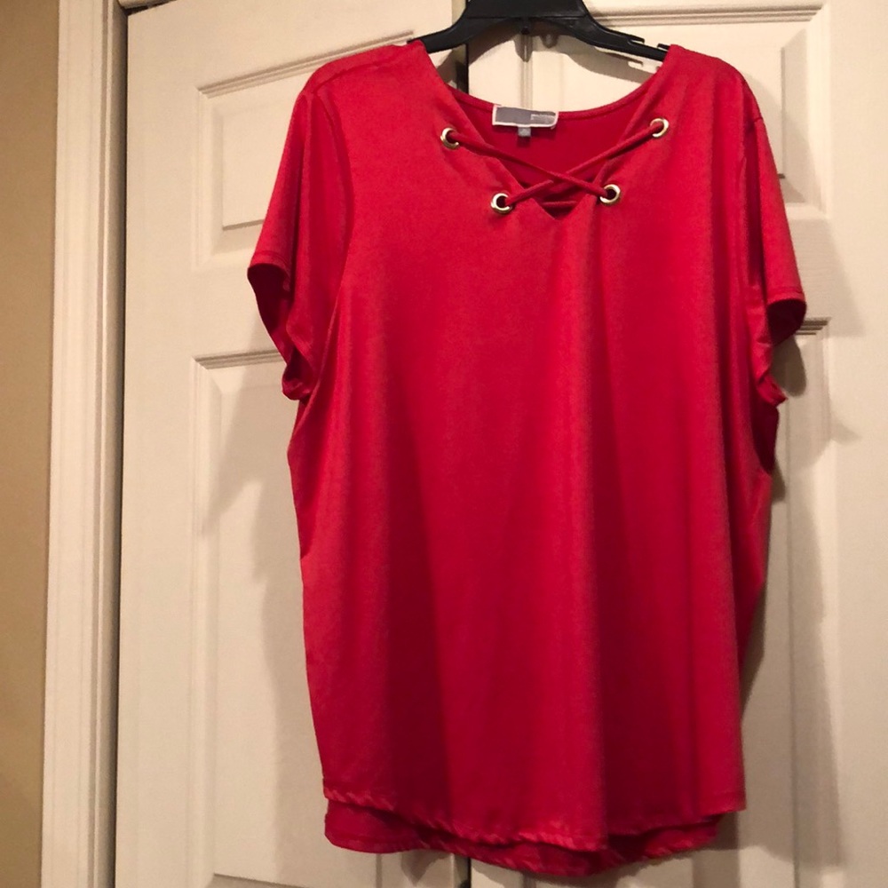 Madison & Hudson Plus 3X Red Tunic